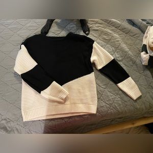 Two tone sweater